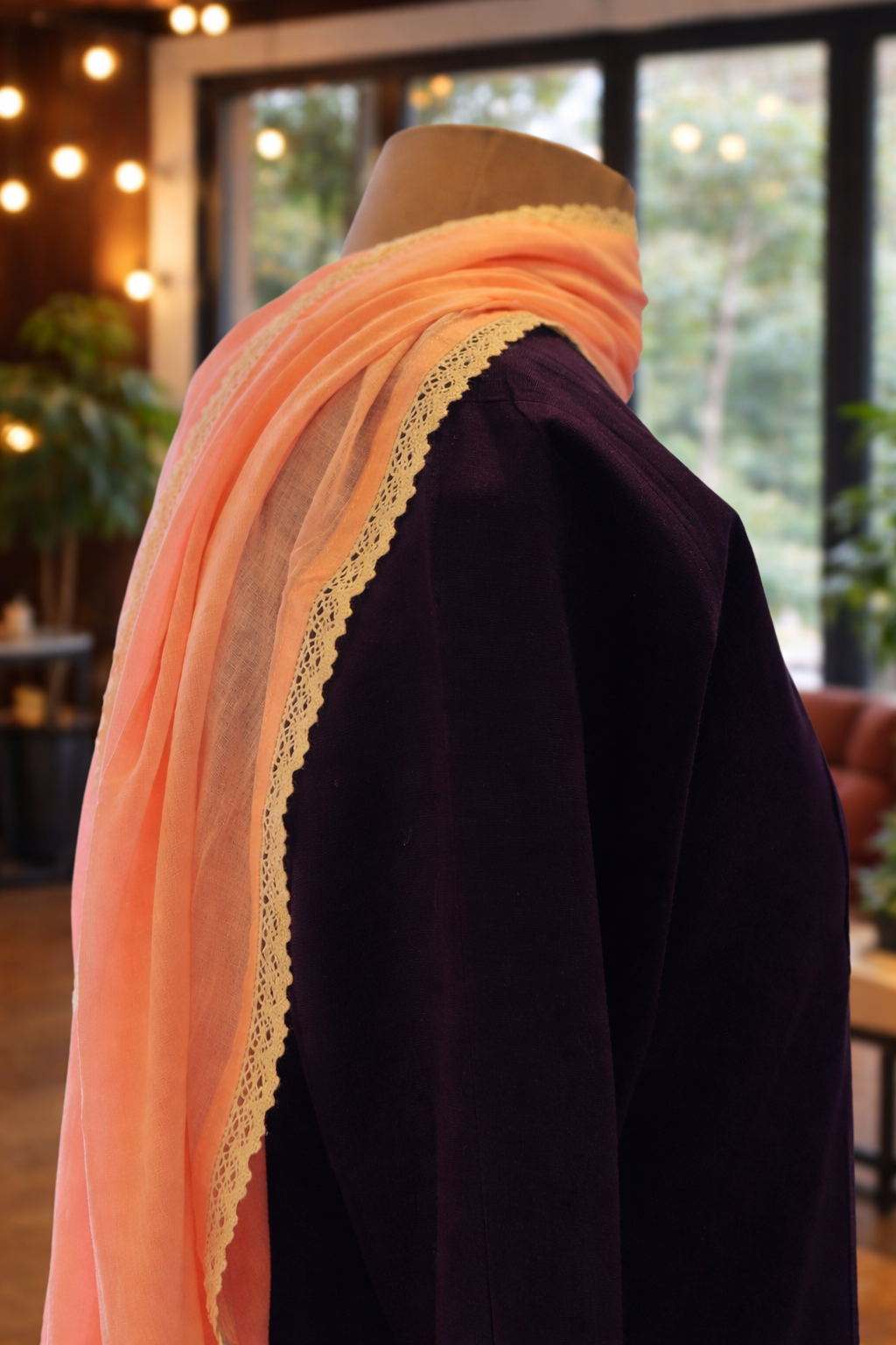 Women Burgandy Kurta Set with dupatta