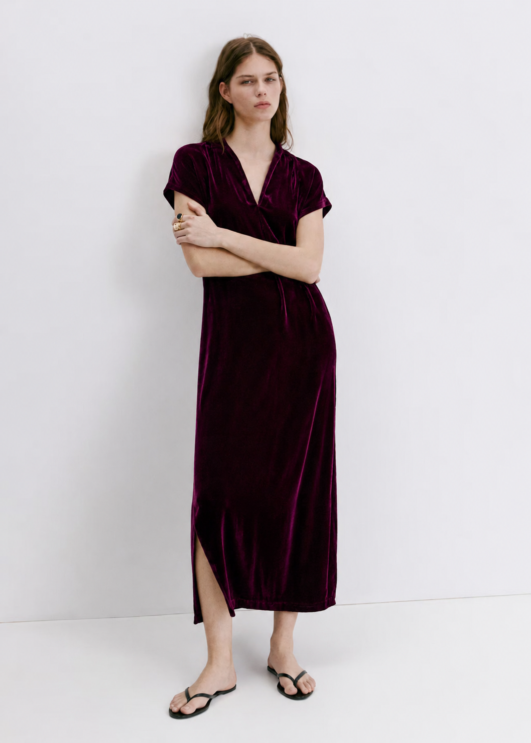 Women Wine Velvet Shift Midi Dress – Ziona MuL