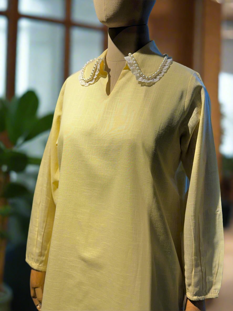 Women Yellow Lace Embroidered Kurta Set