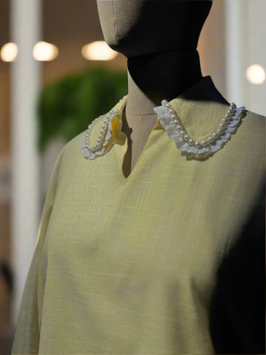 Women Yellow Lace Embroidered Kurta Set