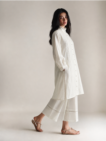 Women Offwhite Lace Co-ord Set