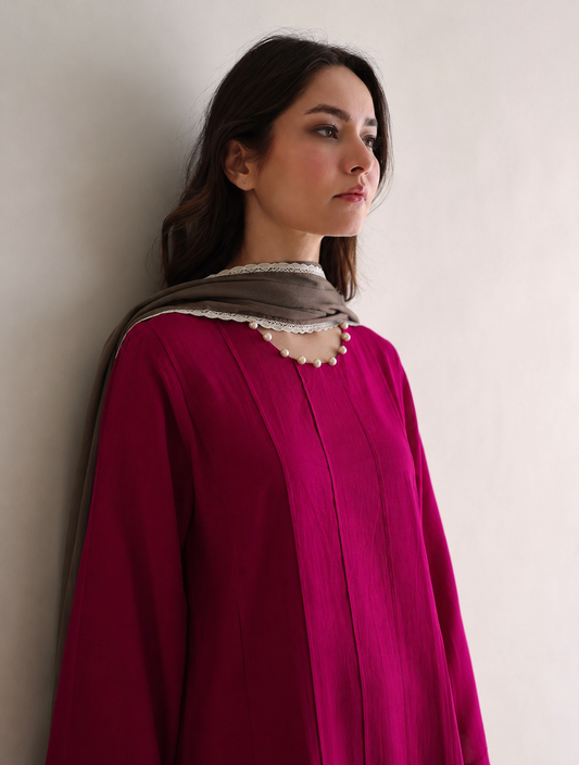 Women Magenta Kurta Set with Dupatta
