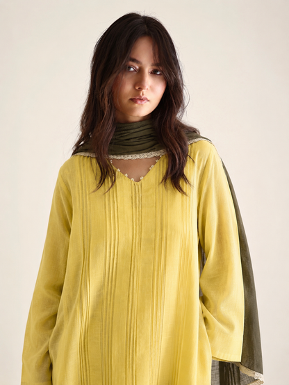 Women Yellow Kurta Set with Dupatta