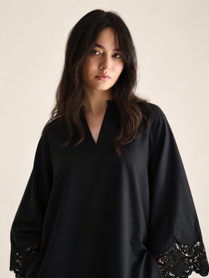 Women Black Kurta Set