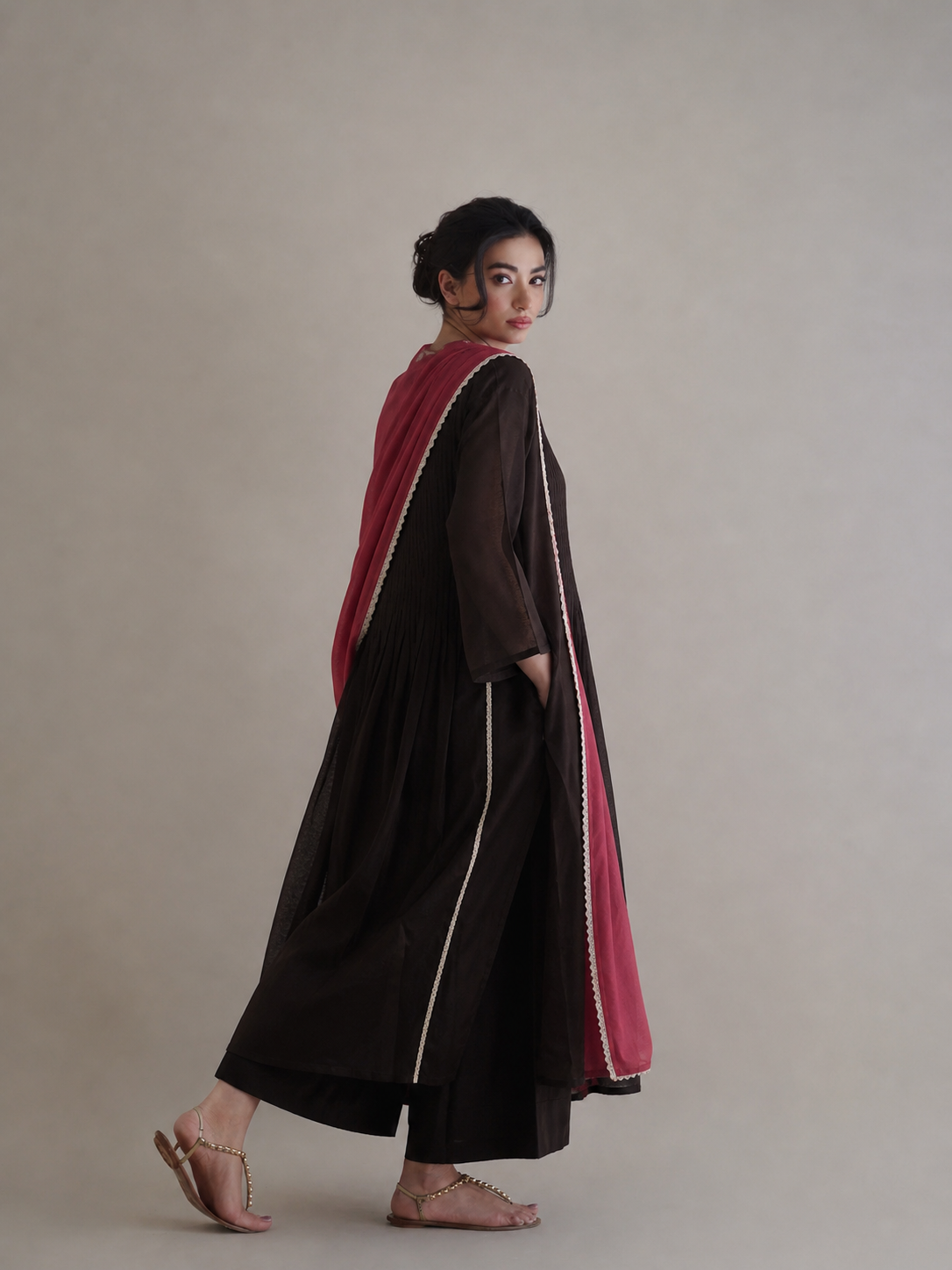 Women Brown Kurta Set with Dupatta