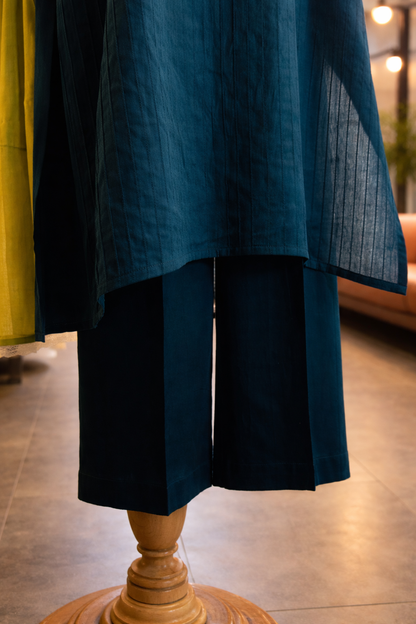 Women Teal Blue Kurta Set with Dupatta