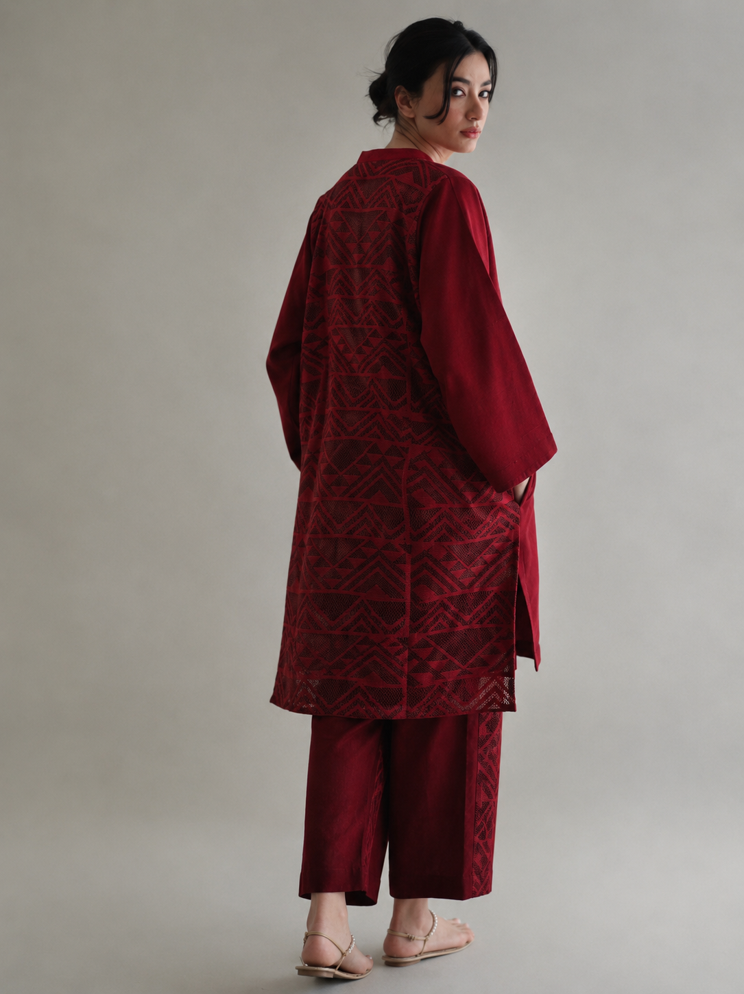 Women Maroon paneled Kurta Set