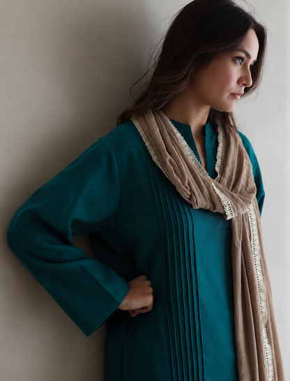 Women Green Kurta set with Dupatta