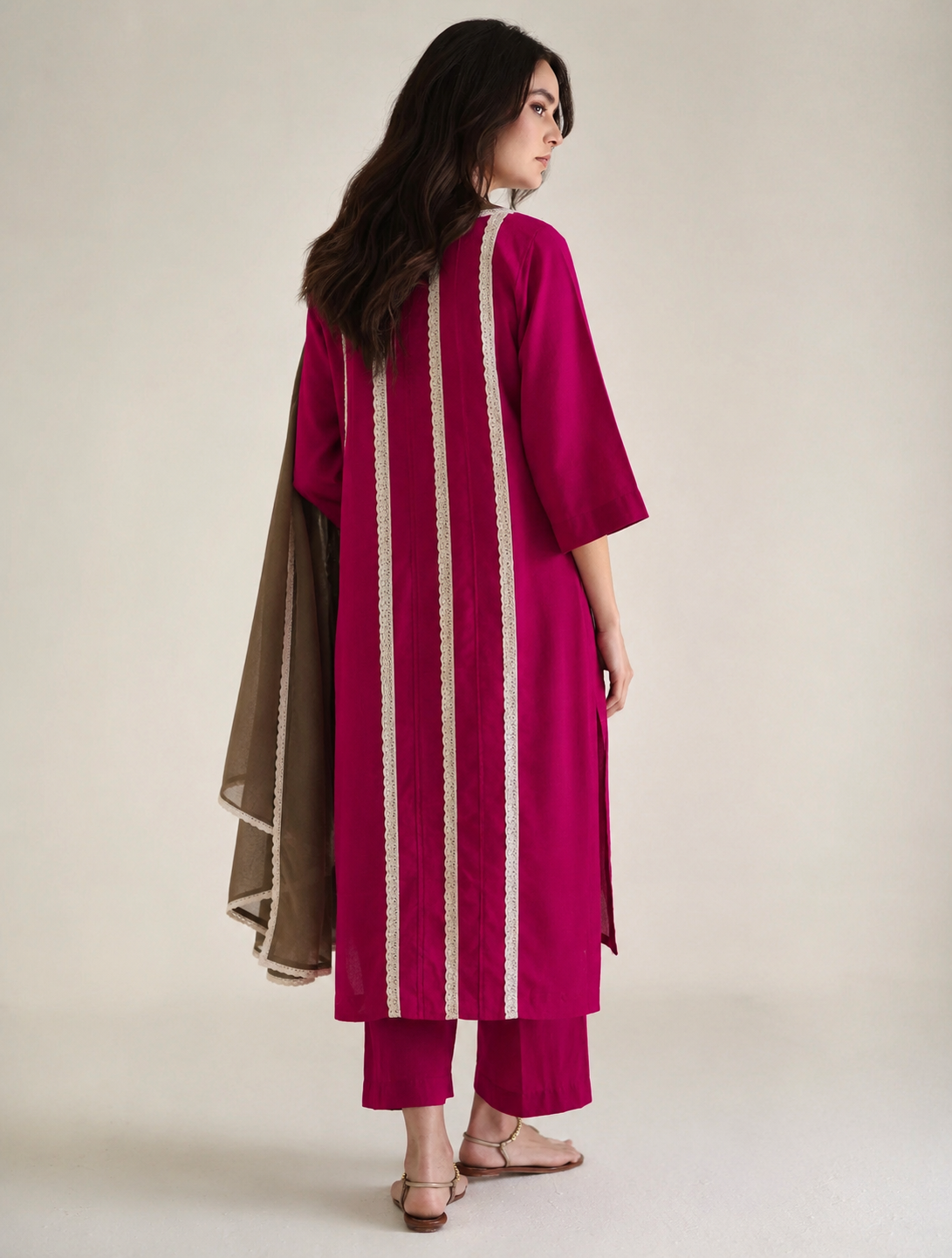 Women Magenta Kurta Set with Dupatta