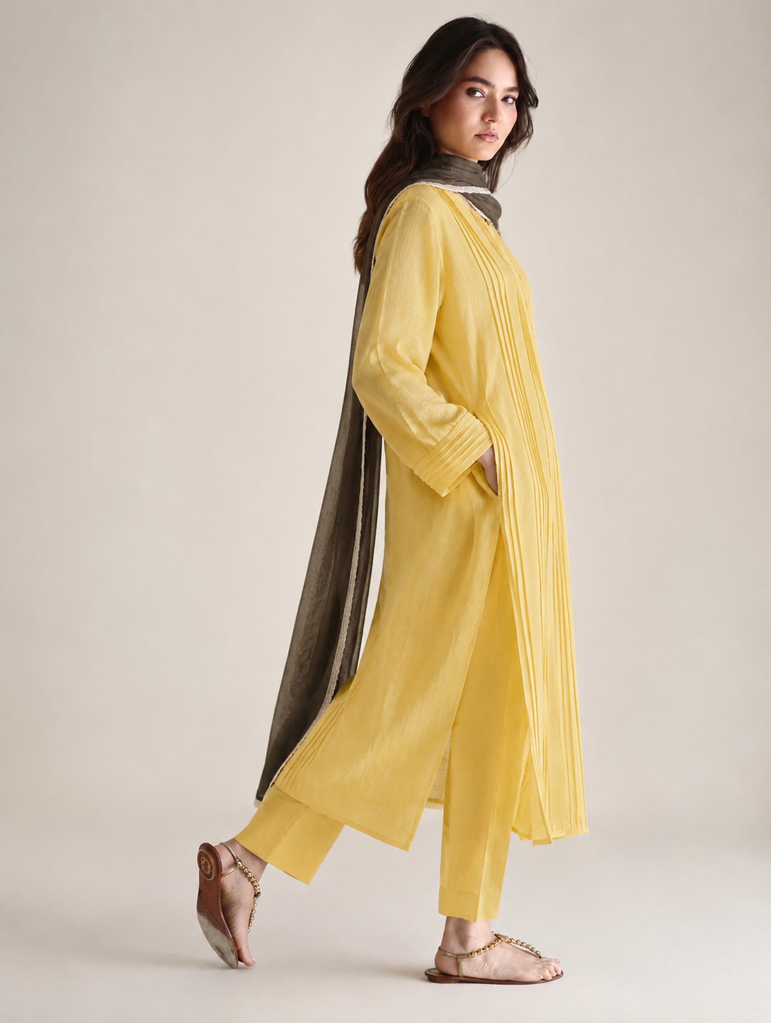 Women Yellow Kurta Set with Dupatta