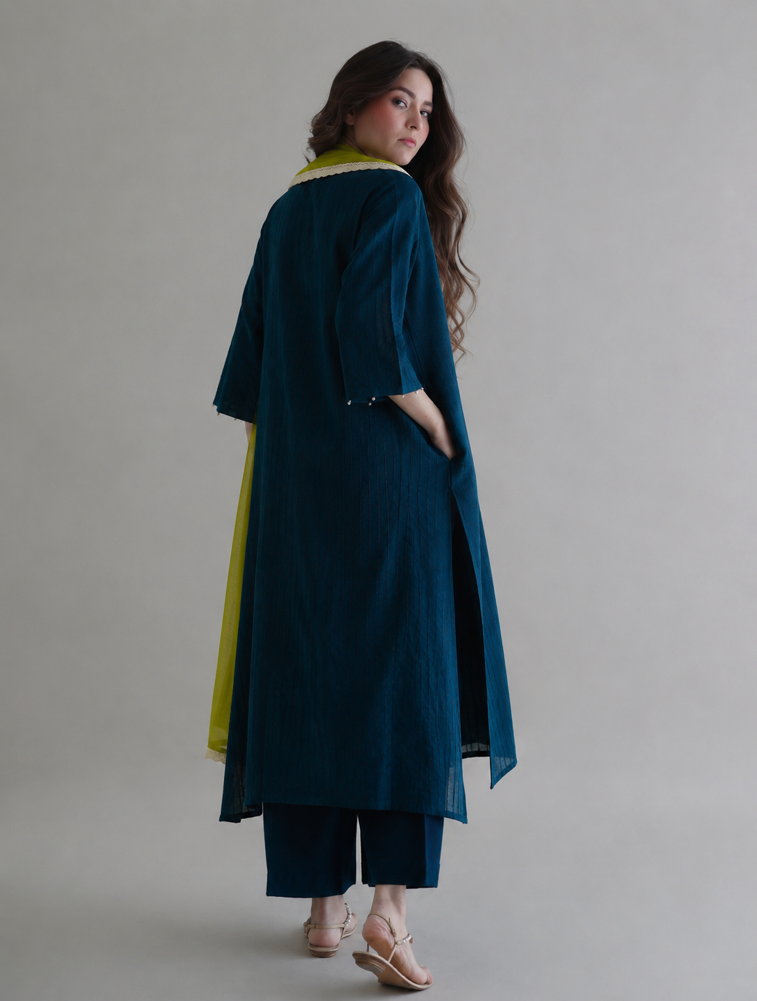 Women Teal Blue Kurta Set with Dupatta