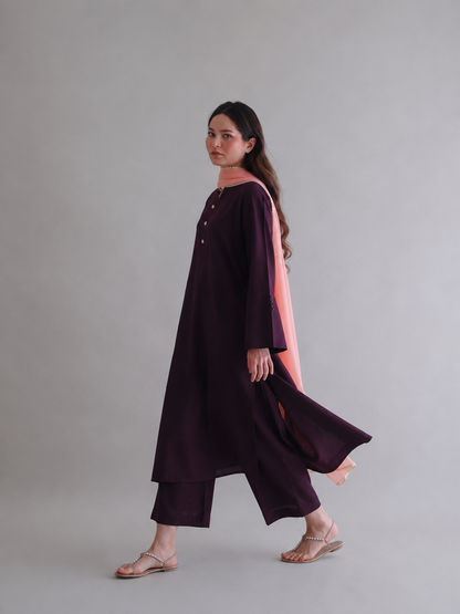 Women Burgandy Kurta Set with  dupatta