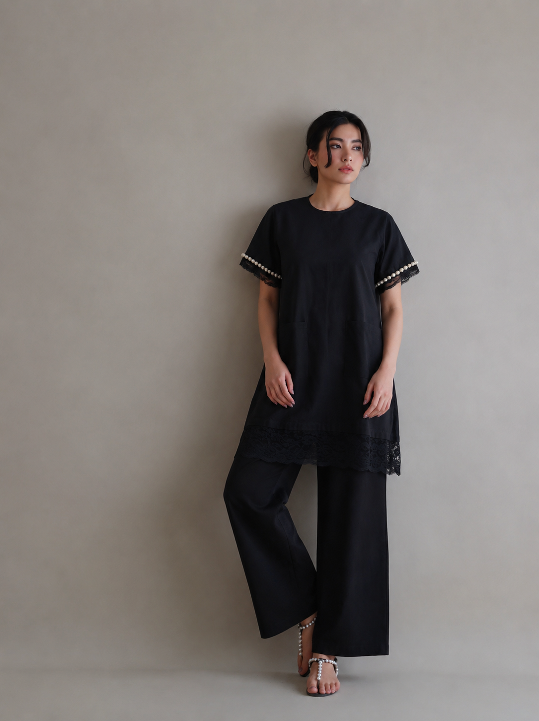 Women Black Peal Embellished Co-ord