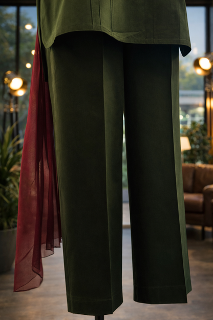Women Olive Kurta Set with Dupatta