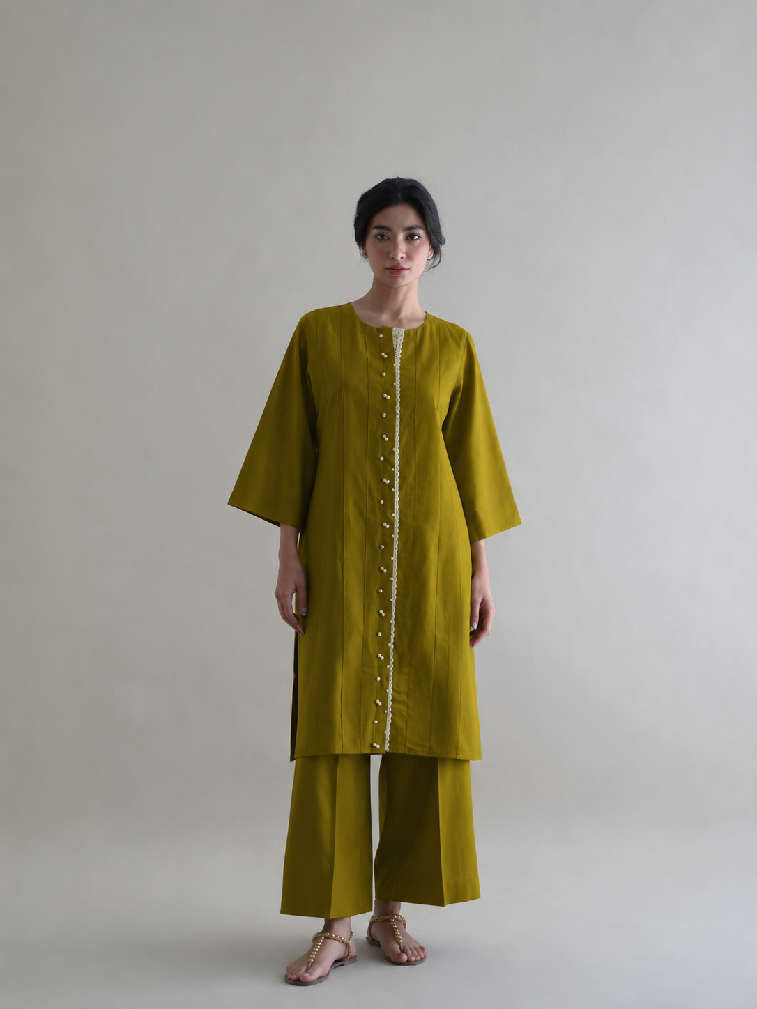 Women Olive Pearl Embellished Kurta Set