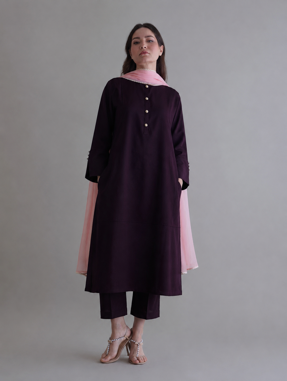 Women Burgandy Kurta Set with  dupatta