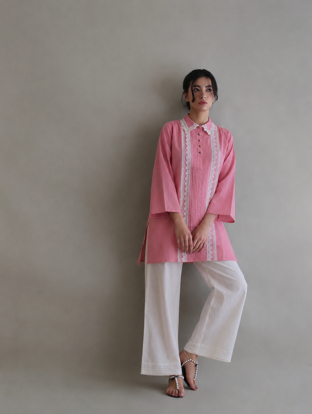 Women Pink and White Kurta set