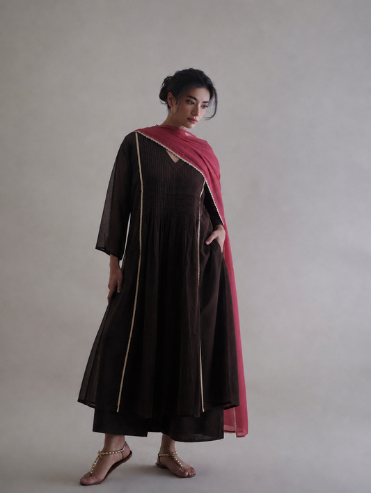 Women Brown Kurta Set with Dupatta