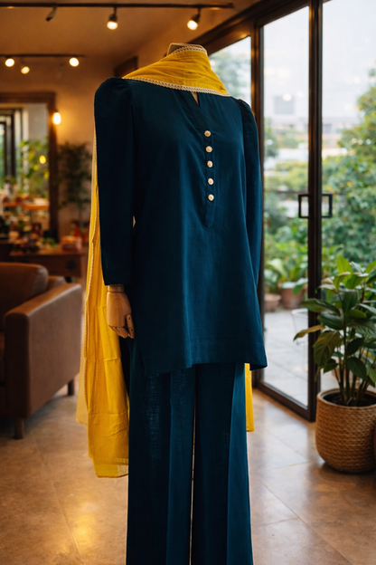 Women Embellished Teal Blue Kurta Set with Dupatta