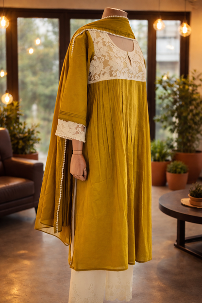 Women Mustard Yellow Embellished kurta Set with Dupatta