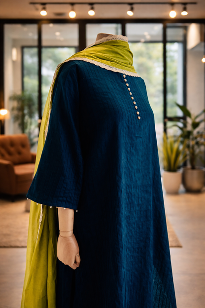 Women Teal Blue Kurta Set with Dupatta