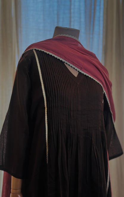 Women Brown Kurta Set with Dupatta