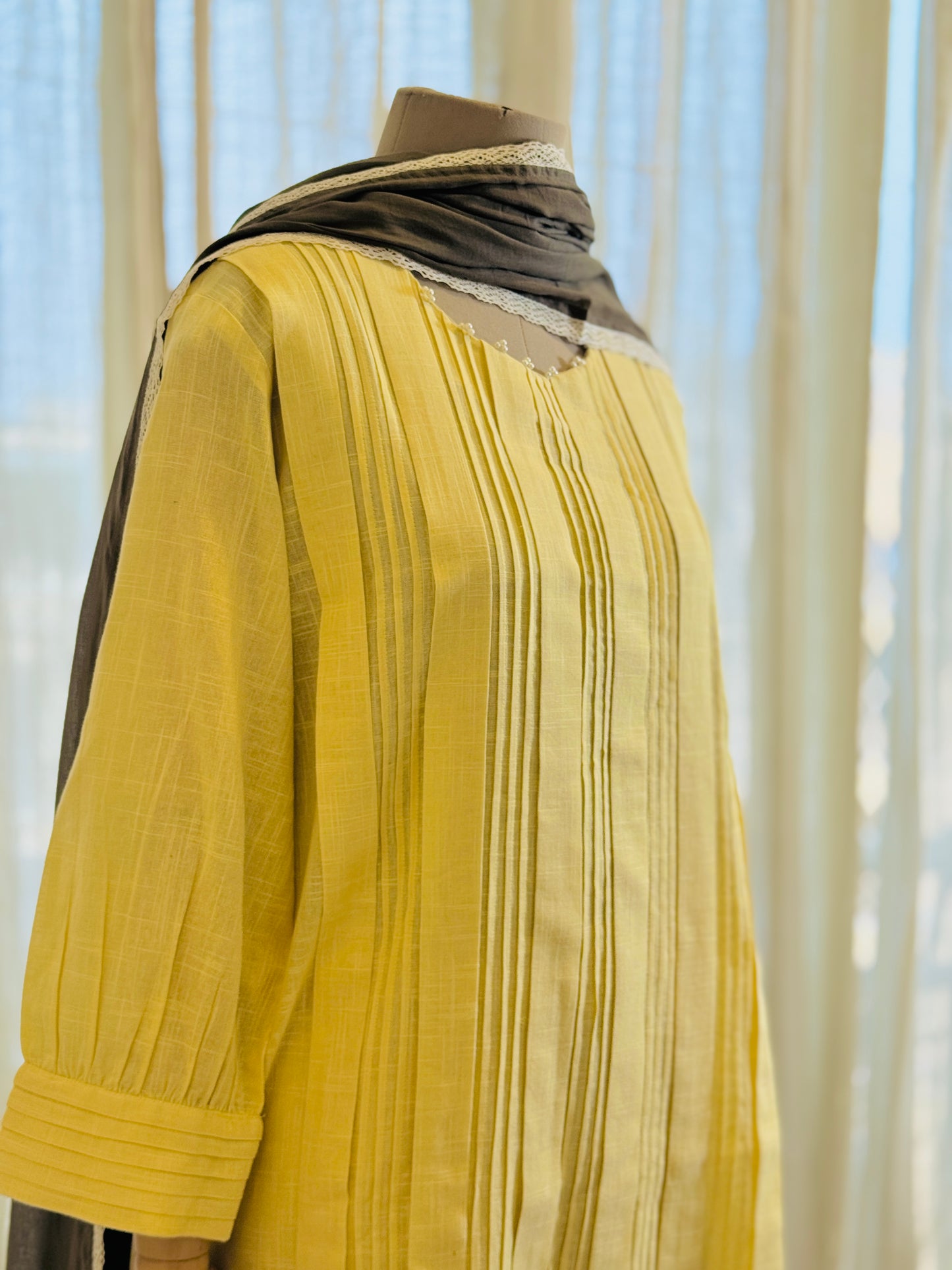 Women Yellow Kurta Set with Dupatta