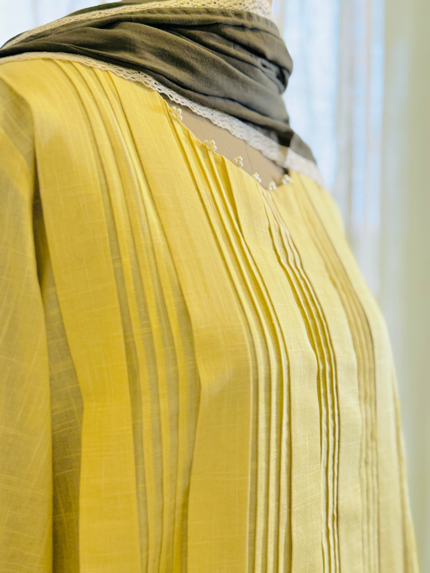 Women Yellow Kurta Set with Dupatta