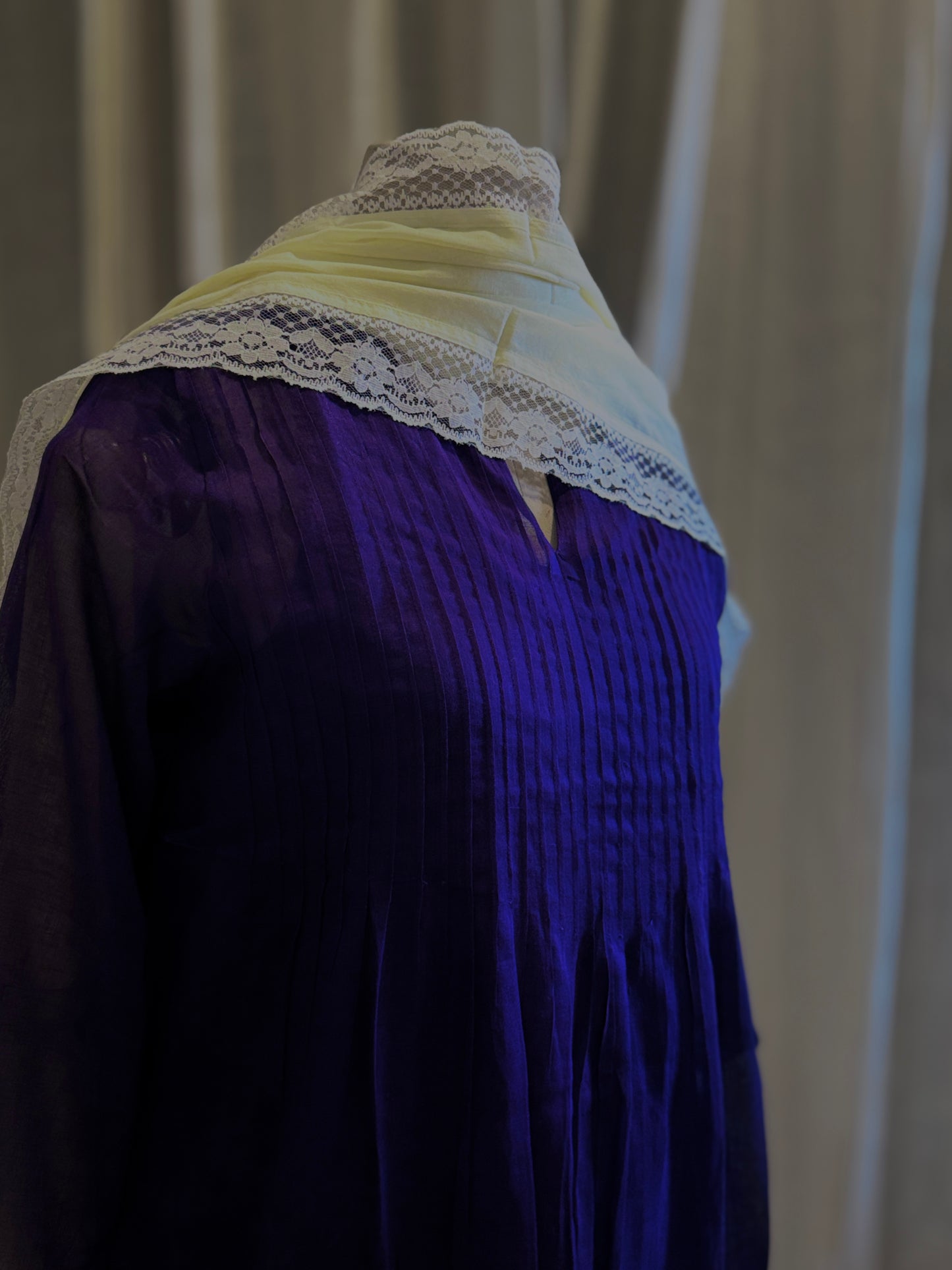 Women Purple Kurta Set with Dupatta