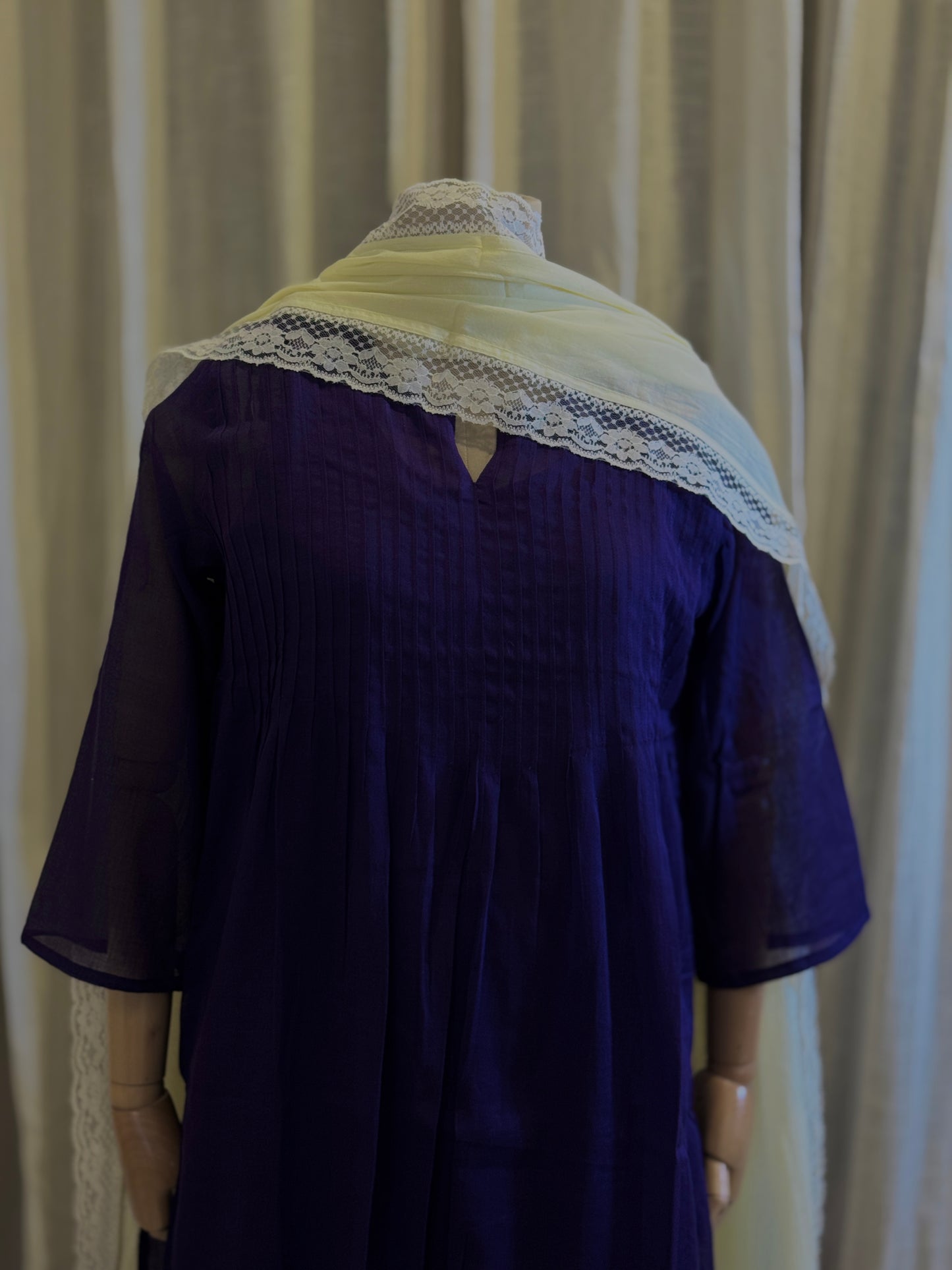 Women Purple Kurta Set with Dupatta