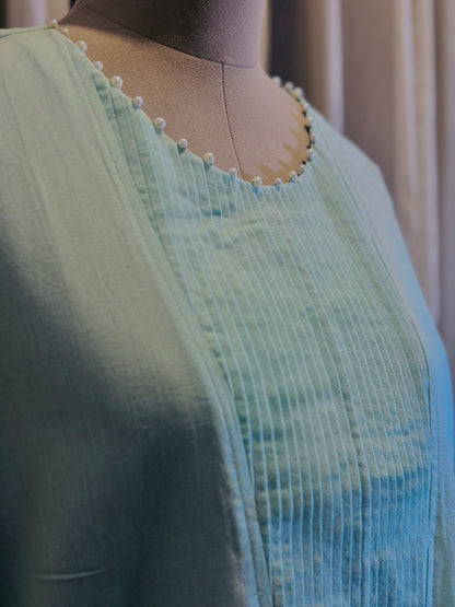 Women Embellished Turquoise Kurta Set