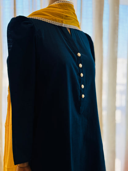 Women Embellished Teal Blue Kurta Set with Dupatta