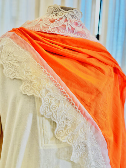 Women Cream Kurta Set with Dupatta