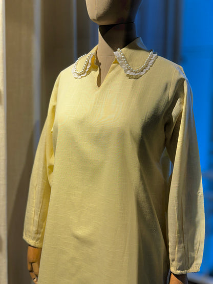 Women Yellow Lace Embroidered Kurta Set