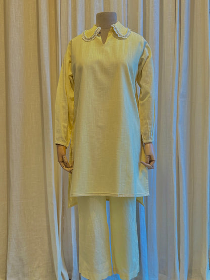 Women Yellow Lace Embroidered Kurta Set