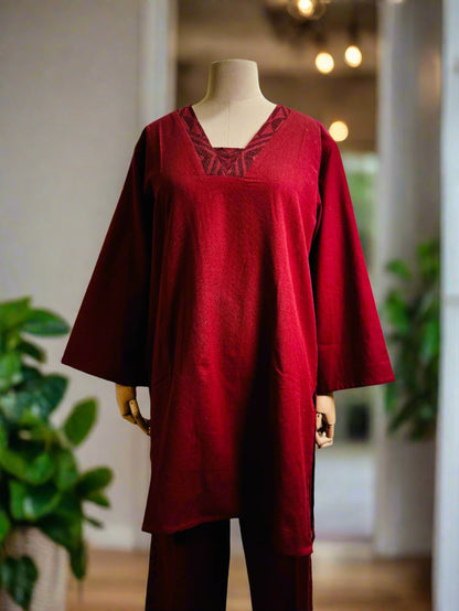 Women Maroon paneled Kurta Set