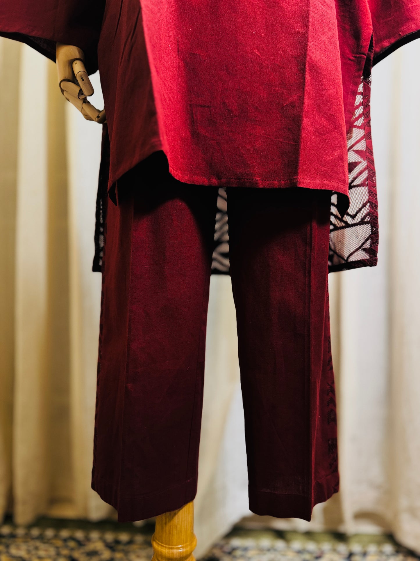 Women Maroon paneled Kurta Set