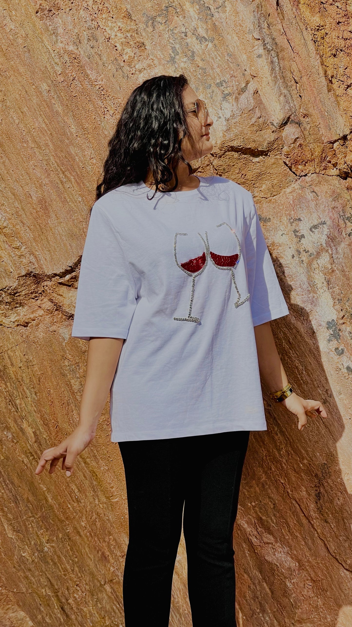 🍷 Women White Solid Tshirt with Embellishment - Ziona MuL