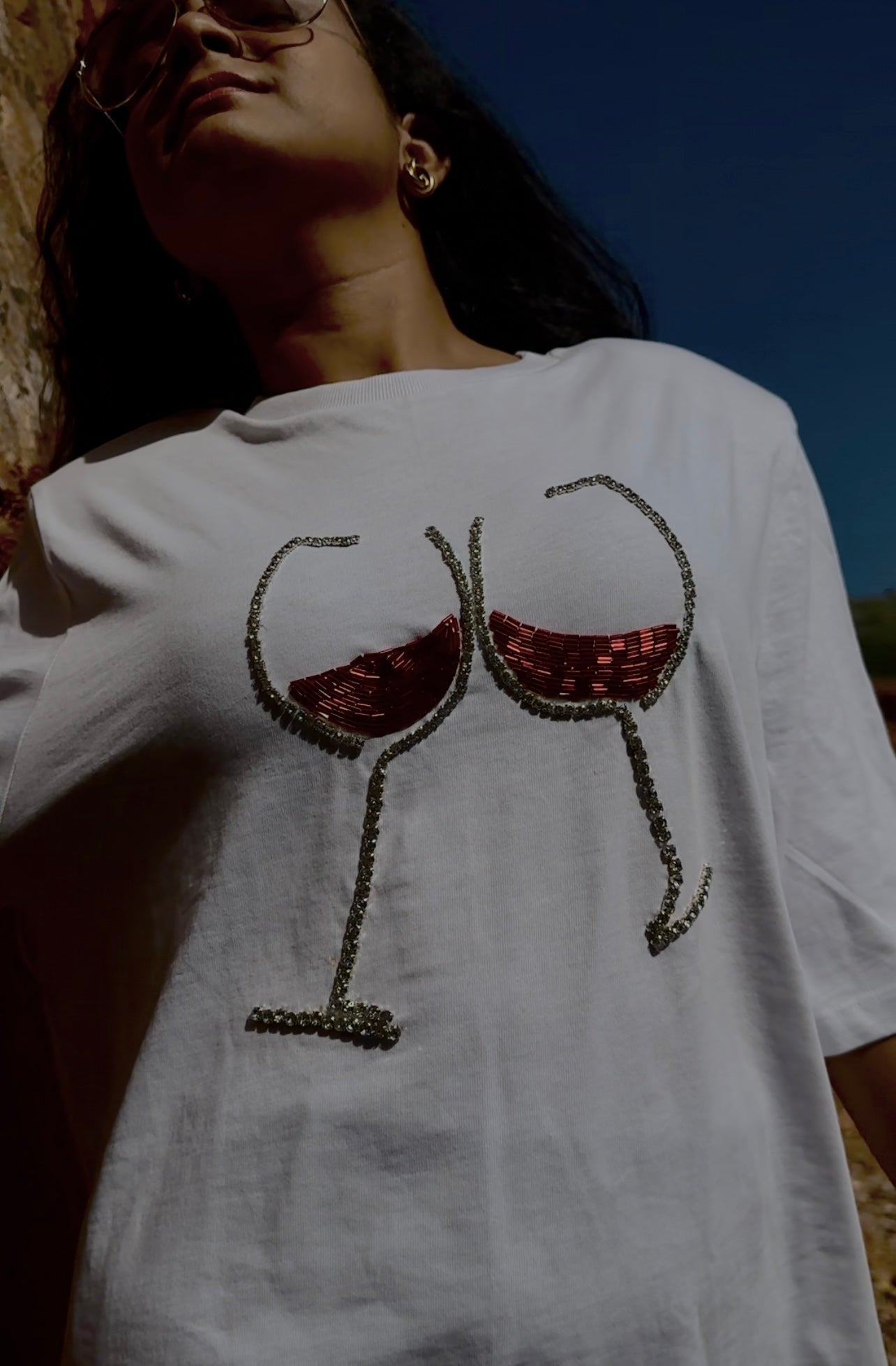 🍷 Women White Solid Tshirt with Embellishment - Ziona MuL