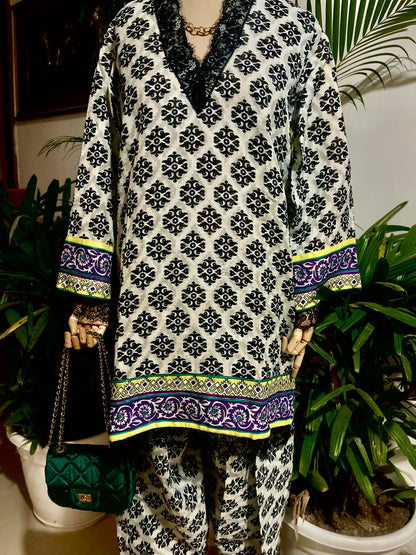 Women Balck and white Printed Salwar Suit - Ziona MuL