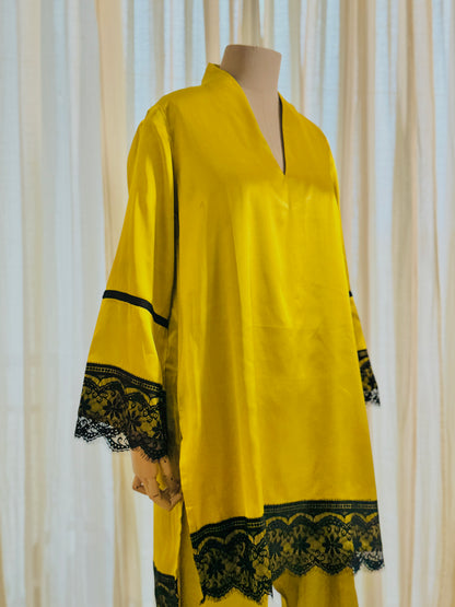 Women Green satin kurta with salwar