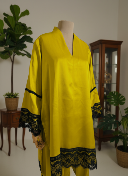 Women Green satin kurta with salwar