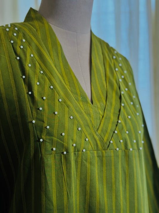 Women Green pearl coordinate set