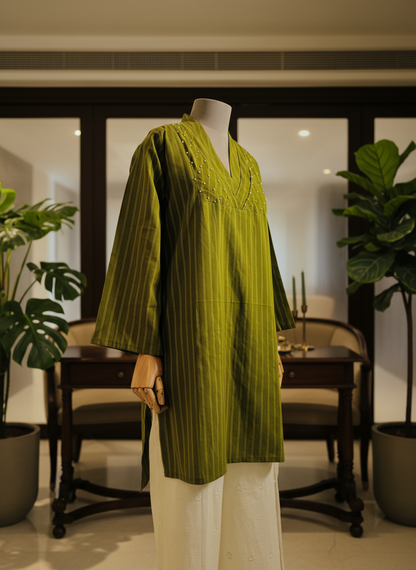 Women Green pearl coordinate set