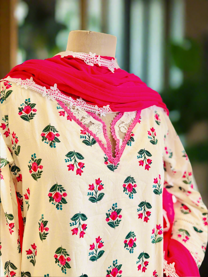 Women White printed kurta set