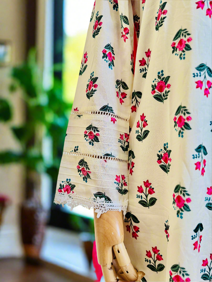 Women White printed kurta set